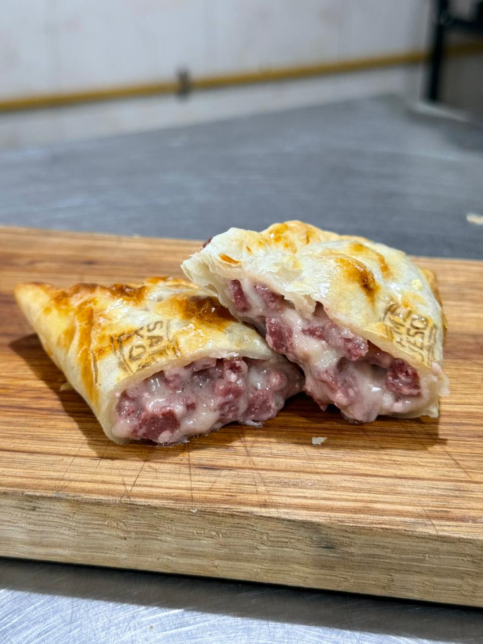 Salame y queso